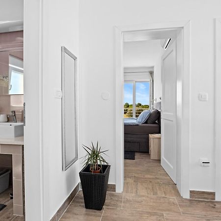 Villa Sunny Olive Peroj Exteriér fotografie