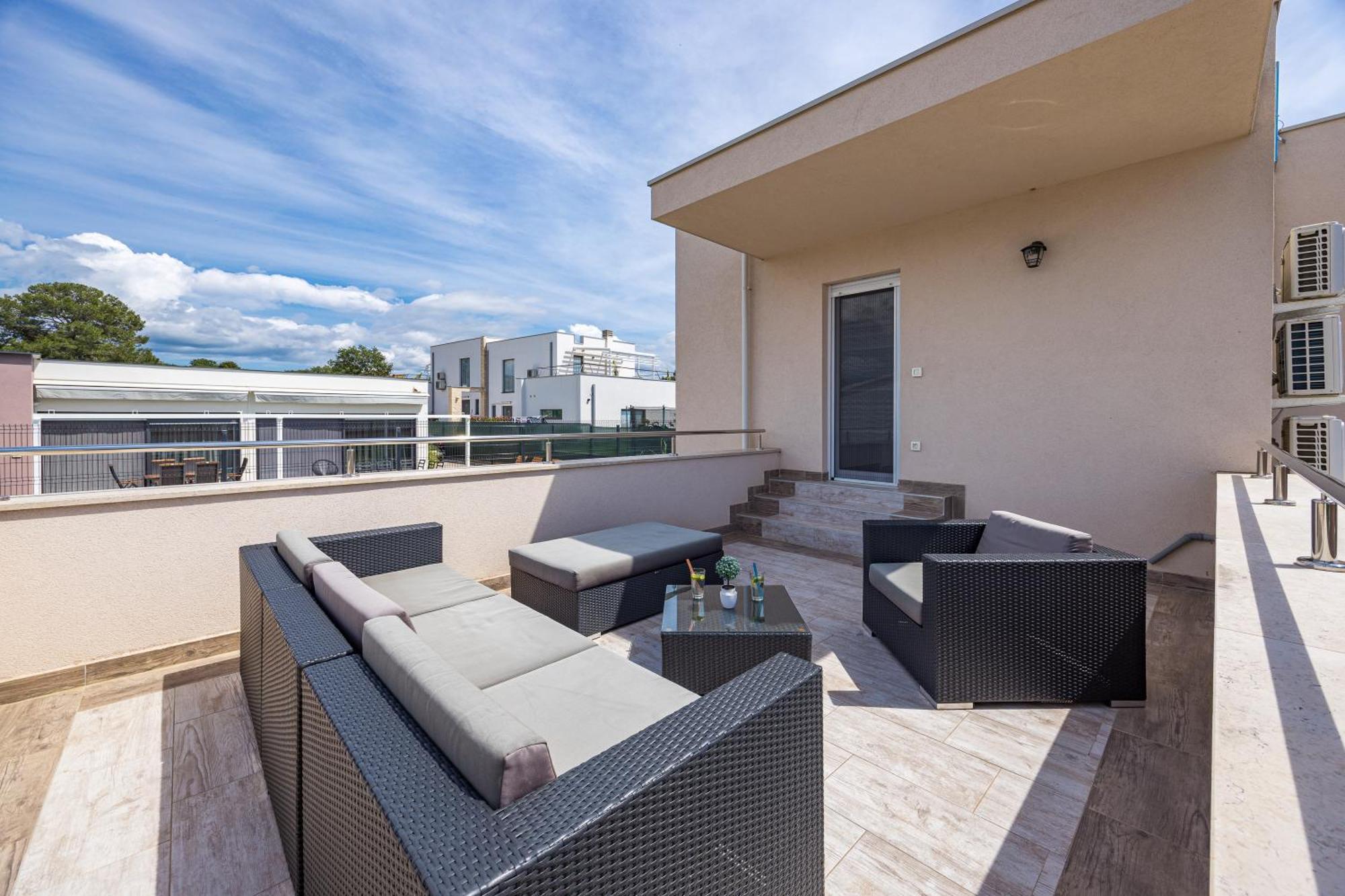 Villa Sunny Olive Peroj Exteriér fotografie