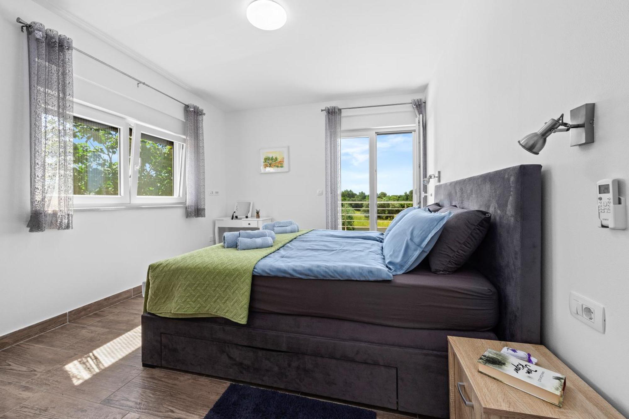 Villa Sunny Olive Peroj Exteriér fotografie